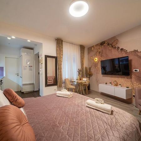 شقة Cosy&Private,30Sec Walk To Mainsquare, Heart Of زغرب المظهر الخارجي الصورة