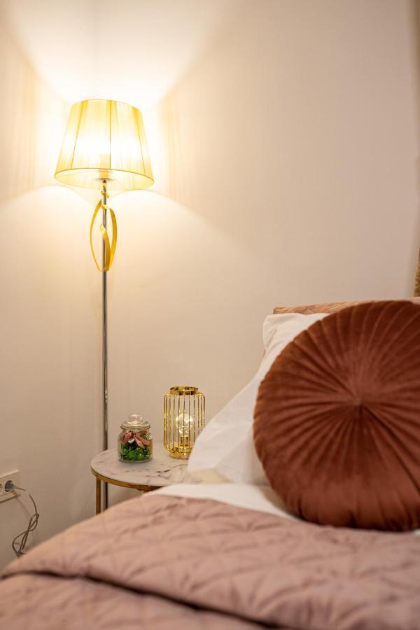 شقة Cosy&Private,30Sec Walk To Mainsquare, Heart Of زغرب المظهر الخارجي الصورة